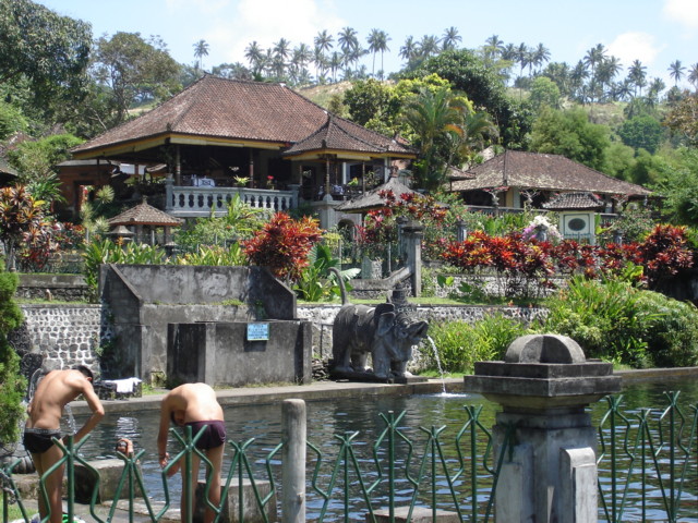 Tirta_Ganga2.JPG