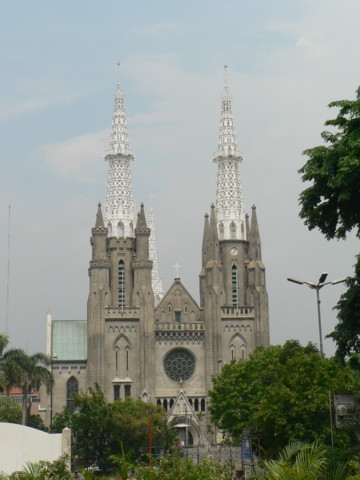 Jakarta_cathedrale.JPG
