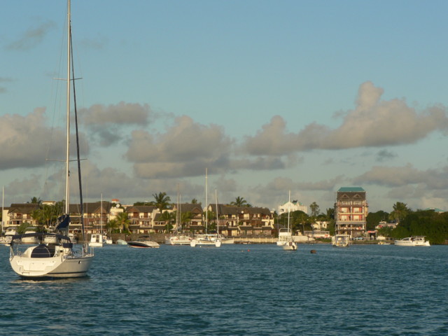grand_baie.JPG