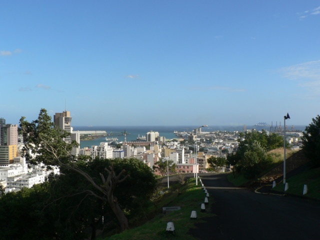 port_louis2.JPG