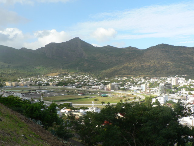 port_louis_hippodrome.JPG