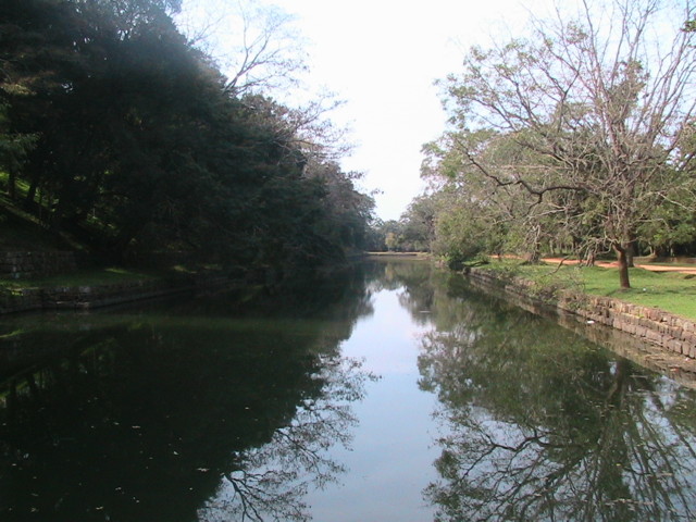 sigiriya1.JPG